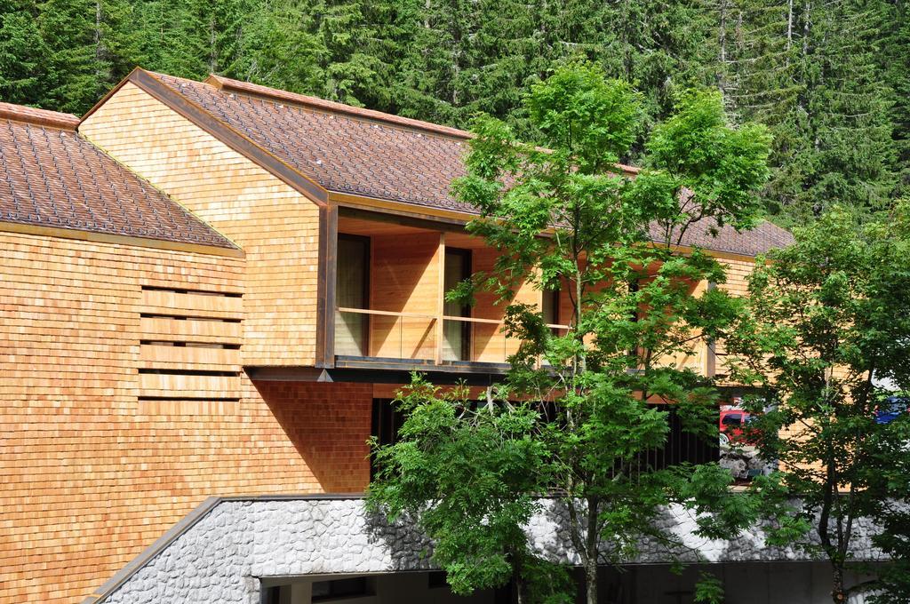 Vallesinella Hotel Restaurant Bar Madonna di Campiglio Ngoại thất bức ảnh